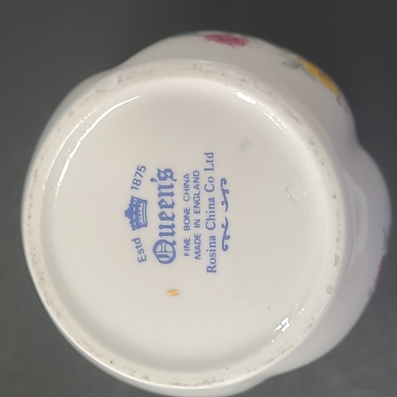 Queens Fine Bone China Vase - Picture 10 of 11